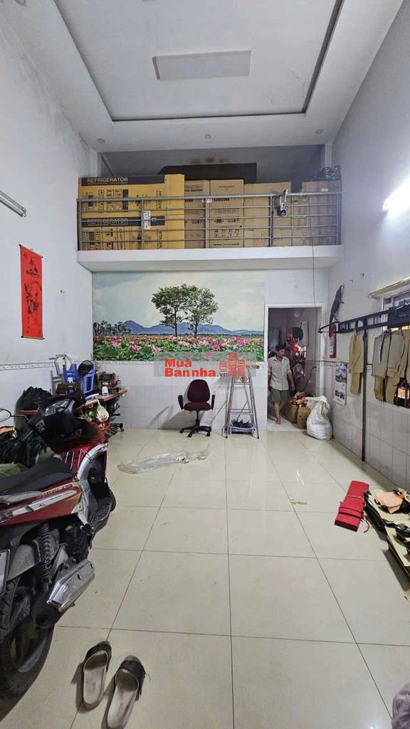 Bán nhà lk 4_5 DT: 4,5* 15M GỒM 1T+ lửng 2pn ,2w đường 5m thông