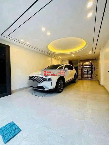 KẺ VẼ - ĐÔNG NGẠC- GARA Ô TÔ –TRƯỚC NHÀ Ô TÔ TRÁNH