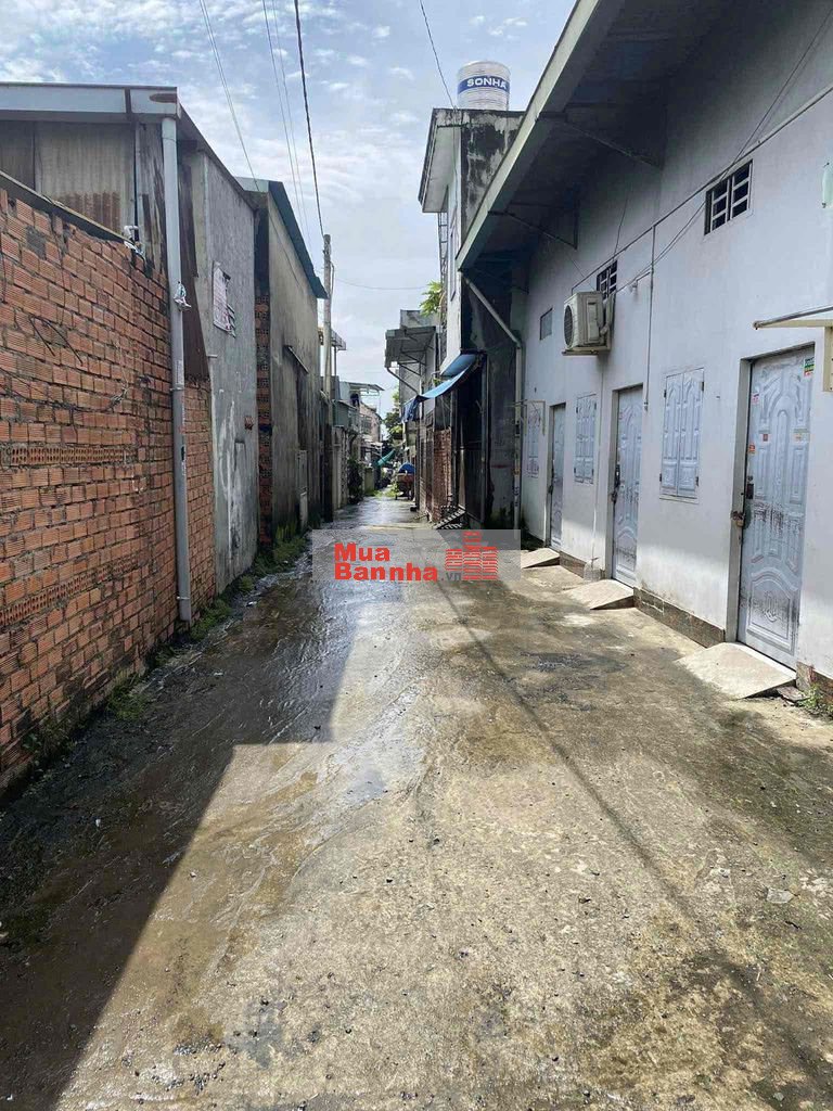 Nhà cấp 4 siêu vip đất sạch Long Bình Tân biên nhận riêng