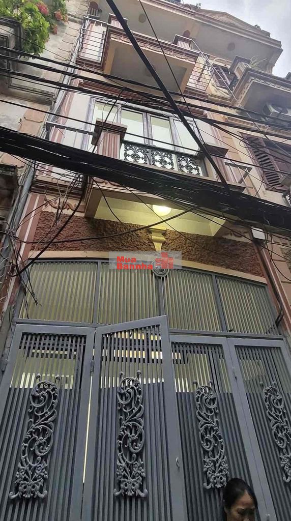 Giá giật mình! Chính Kinh, 40m ra phố, ngõ ba gác, dân xây. Chỉ 6 tỷ