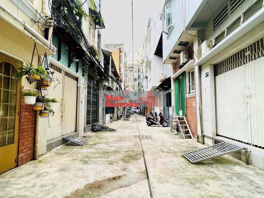 📖SHR! NHÀ 3 TẦNG ĐẸP 4x17M. Hẻm 4m. Giáp PMH. Giá TỐT >6 TỶ.