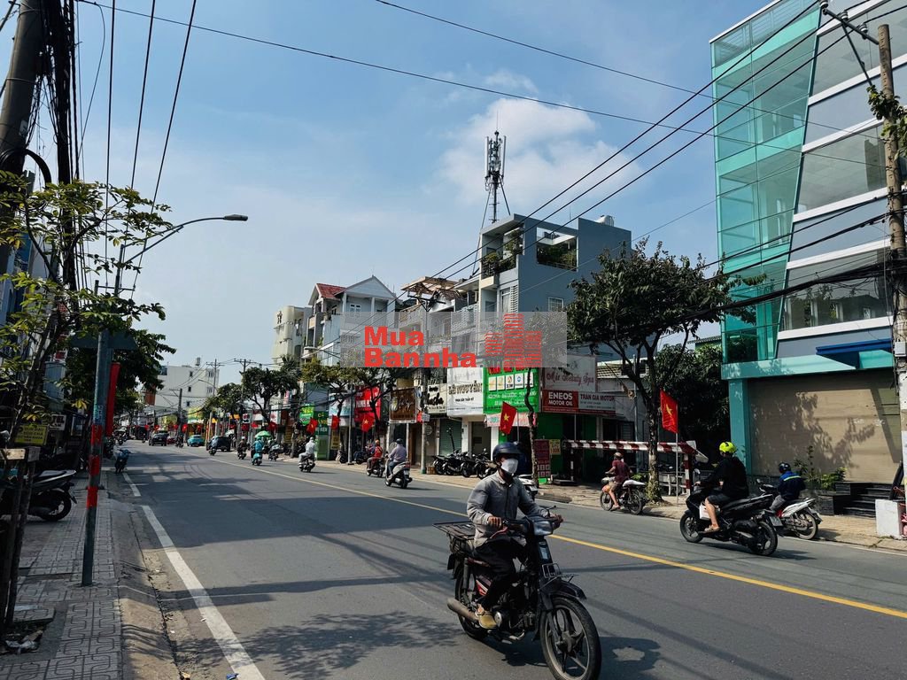 Hàng Hiếm! Nhà Mặt Tiền Đặng Văn Bi, 838m2 ngang 17m, Giá Chỉ 155tr/m2