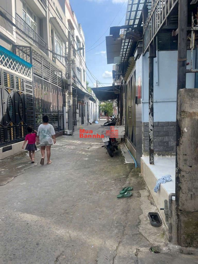 Nhà giá: 1,79ty, DT: 3,5*7m, 3 tầng, khu 2319/ Huỳnh T Phát, TT Nhà Bè