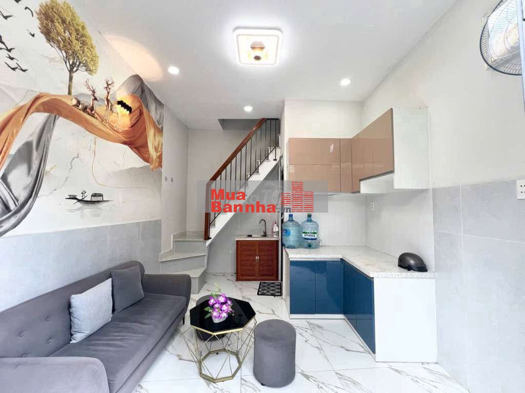 CHỈ 2 TỶ - NHÀ 2 TẦNG CHO VỢ CHỒNG TRẺ DỌN VÀO Ở NGAY TẠI PHƯỚC LONG B