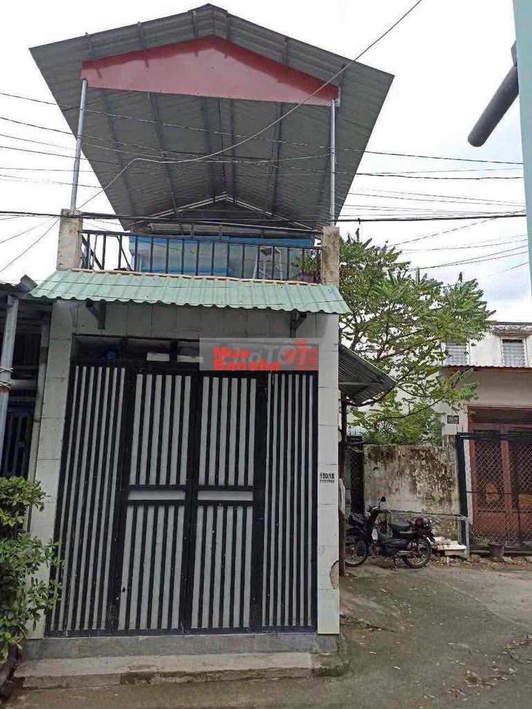 Nhà Cấp 4 Gác Lững Gần Trung Tâm Y Tế