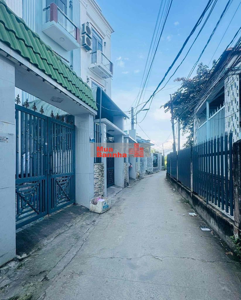 Nhà 2 Lầu Tân Kim 4,3 x 11m , Đường Xe Tải Full Nội Thất Sổ Hồng Riêng