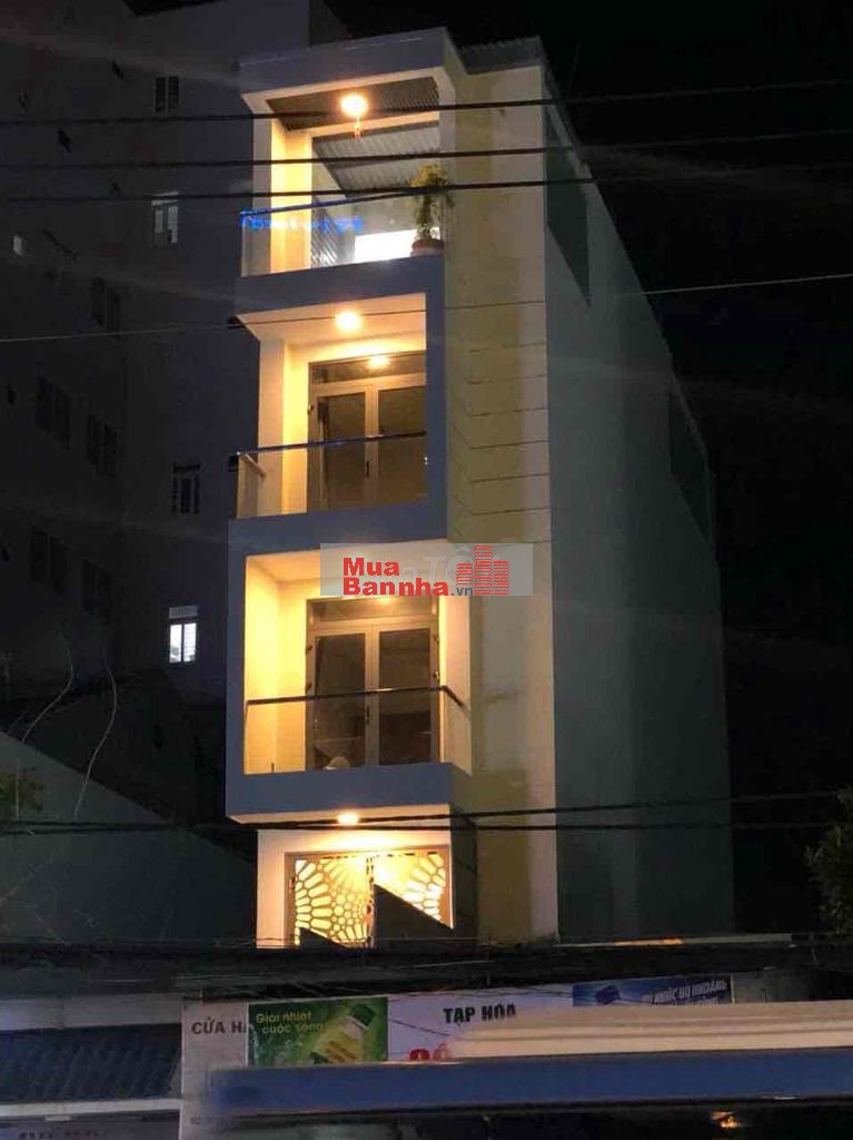 Bán nhà MT huỳnh tấn phát.sát bên pmh Q7