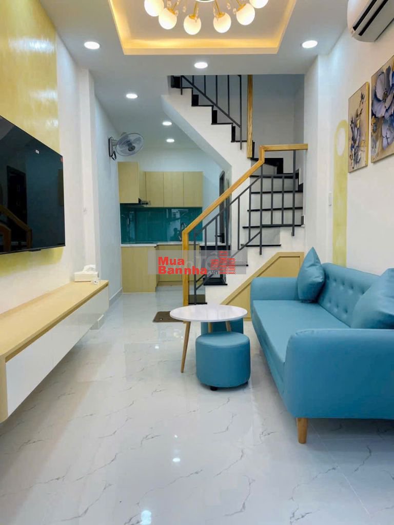 Bán Nhà Trần Văn Đang Q3 1 Lầu 2pn 2wc