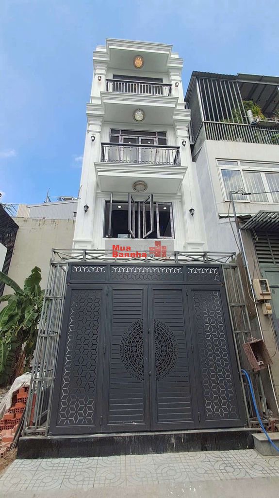 Nhà 4 tấm có gara ô tô ngay sát khu Đô thị Vạn Phúc