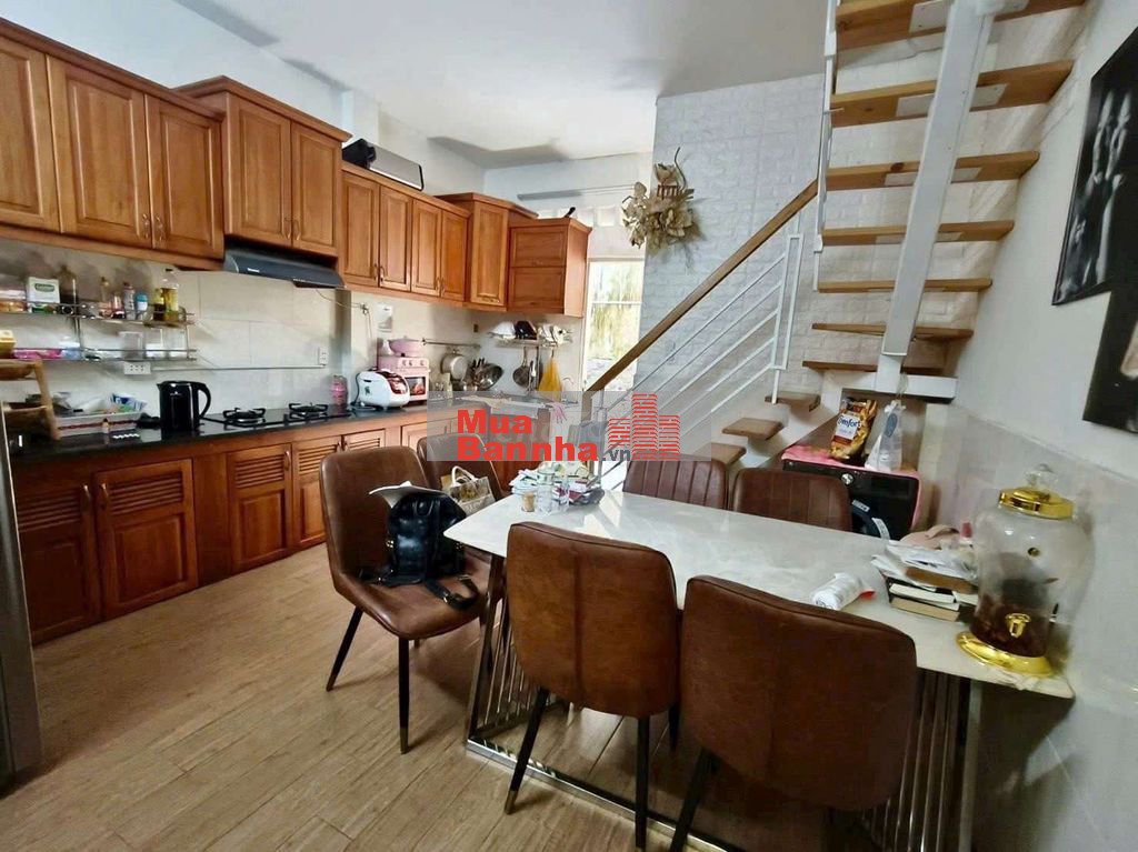 Trệt Lầu Mặt tiền đường số 4 Phước Bình