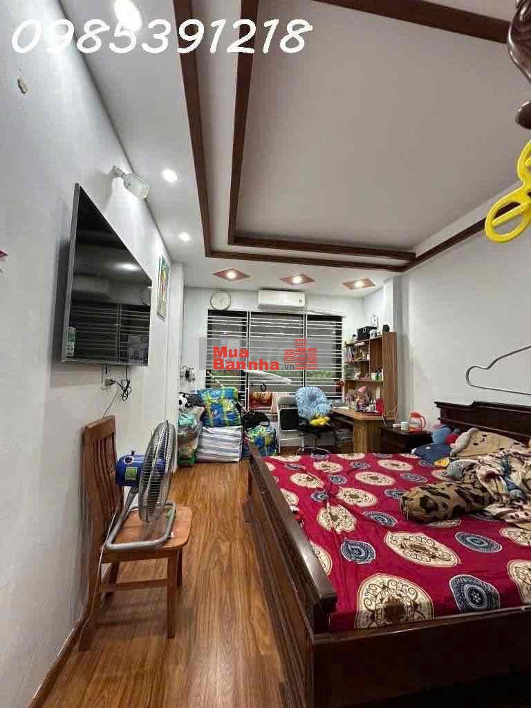 C chủ bán nhà- phố Trương Định - 41m2 - 5T - 7.5 tỷ (CTL) ng