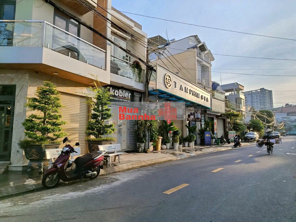 Bán nhà 1Lầu mặt tiền Thới An Lê Thị Riêng 8x30m, vị trí đẹp chỉ 17 tỷ