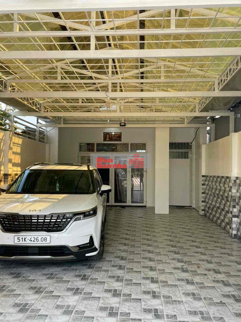 Cần bán nhà mặt tiền Nguyễn Thông