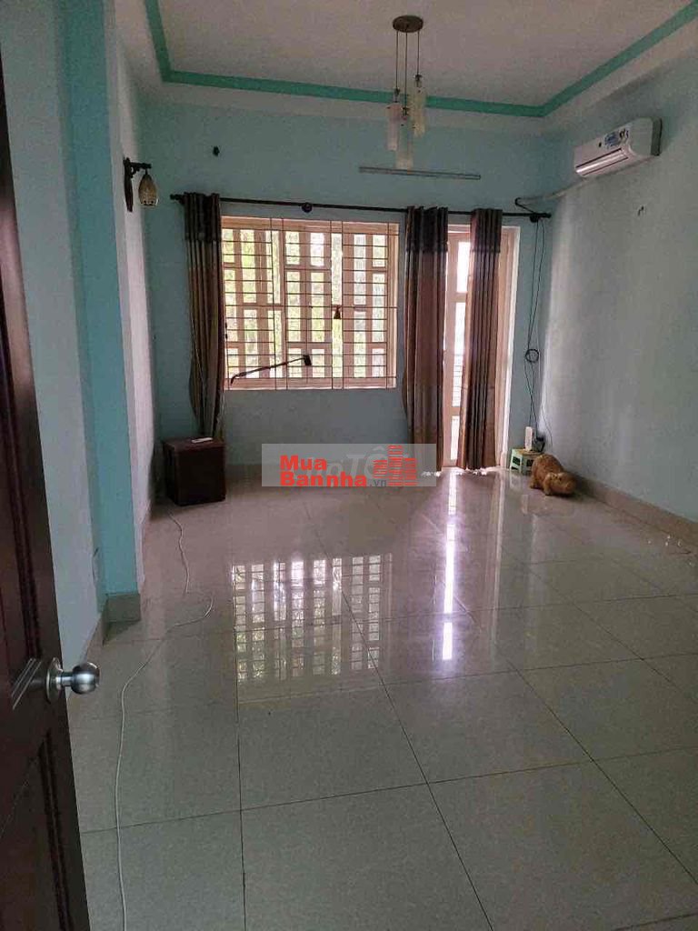 Bán nhà đường 20