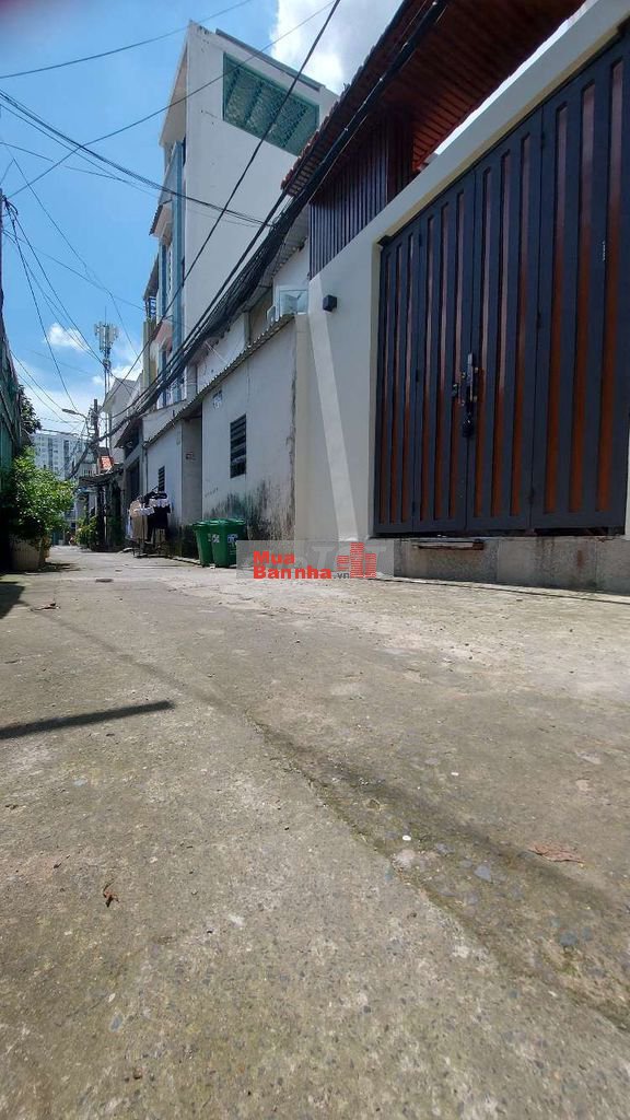 Bán nhà sân vườn,gần Sunrise City Quận 7, 4 tầng, 50m2, ngang 4m, 6.5T