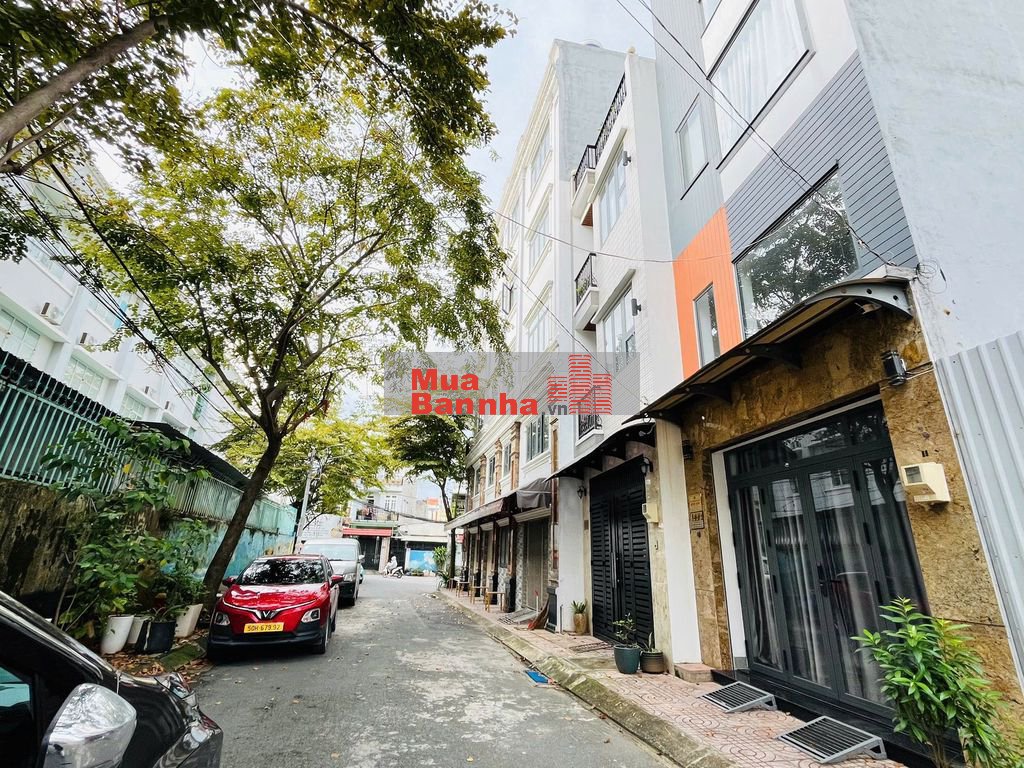 NHÀ 3 TẦNG- ĐƯỜNG 7M CÓ VỈA HÈ- KDC- NGAY NGÃ TƯ THỦ ĐỨC- 8.6 TỶ TL