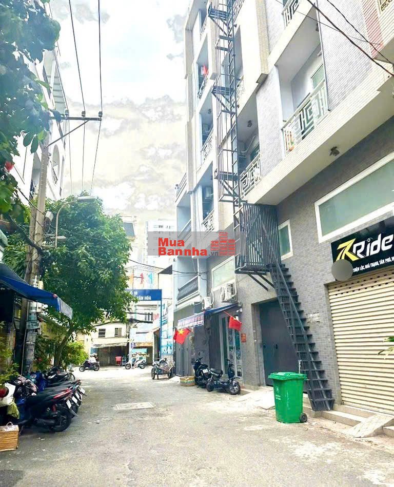 NHÀ SÁT LŨY BÁN BÍCH KLG, KQH, HXH, 3 TẦNG VUÔNG ĐẸP GIÁ NHỈNH 2 TỶ.