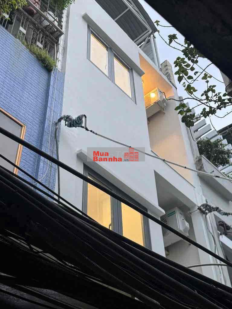 BÁN CHDV NGAY ĐH KINH TẾ TP. HỒ CHÍ MINH - DT 50TR/ THÁNG - 7PN