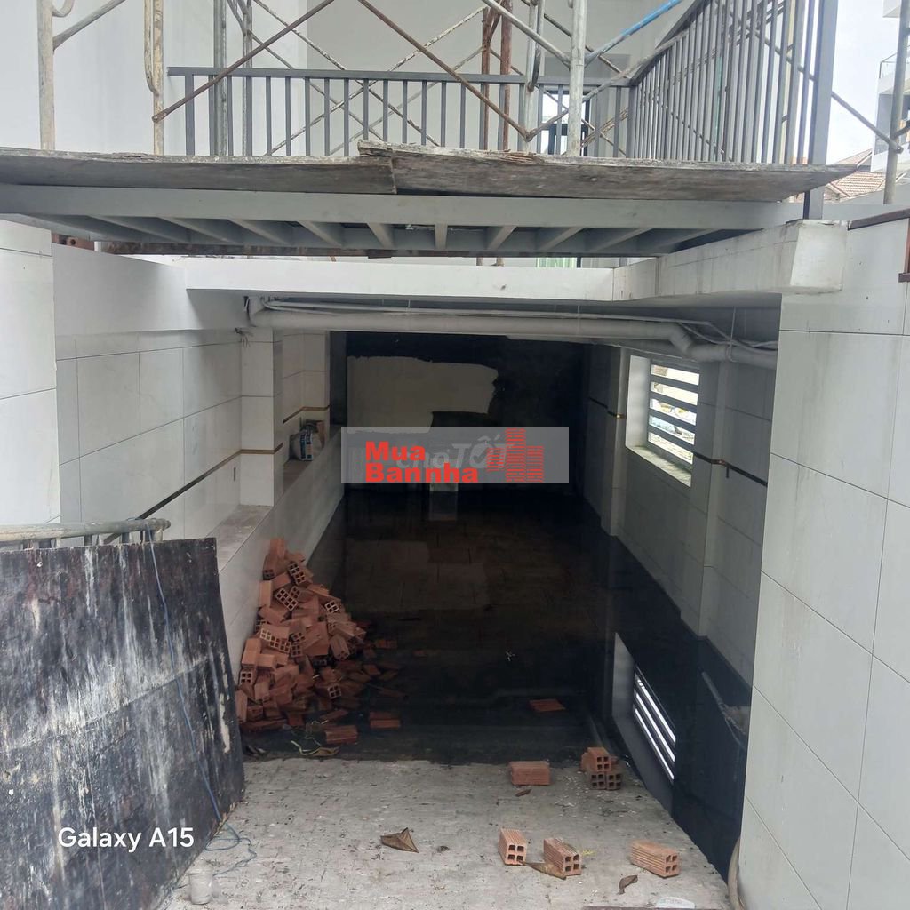 11 tỷ 500 thương lượng, căn góc 2 mặt tiền kinh doanh, 6 tầng dt: 4×15