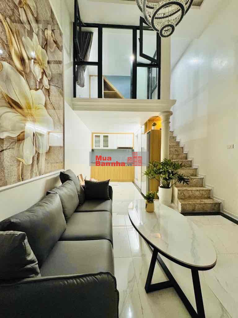 NHỈNH 3 TỶ NHÀ TÂN MAI 30m2 4 tầng ngõ thông sát oto full nội thất