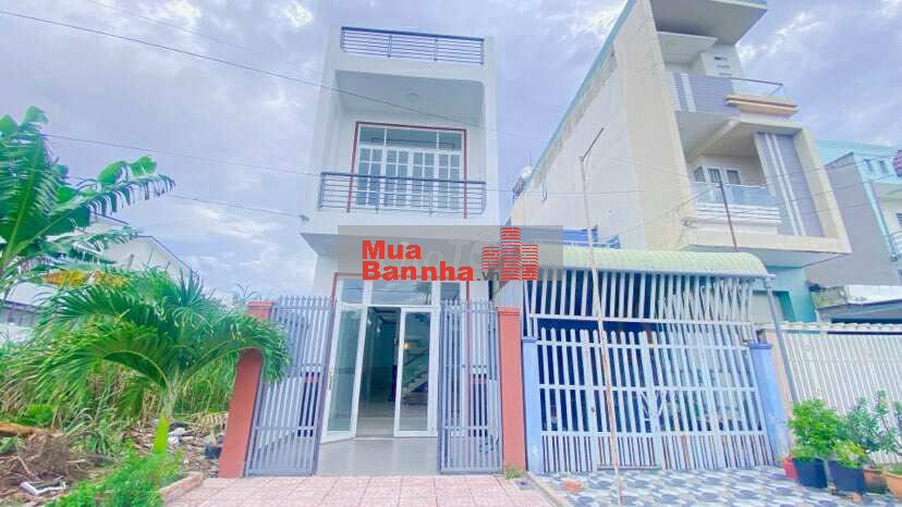 Bán nhà 1 lầu KDC Hưng Phú 1 có sân rộng