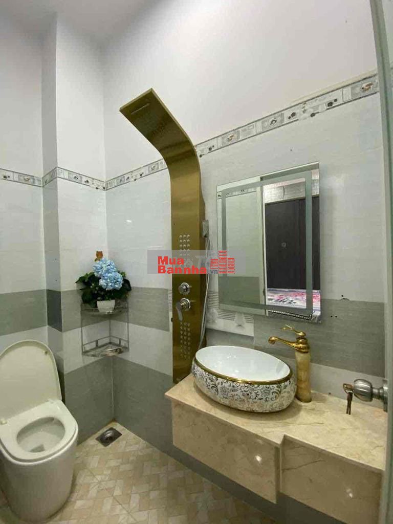 nhà 639 hương lộ 2 4x16m đúc 4 tâm kinh doanh mua bán