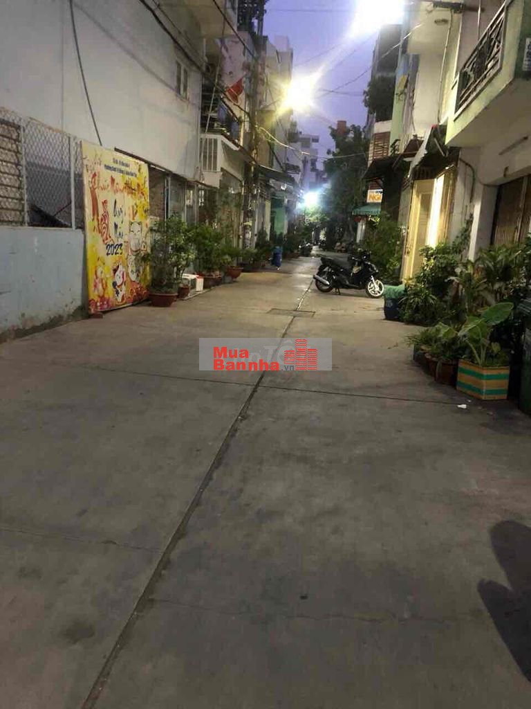 nhà 688 hương lộ 2 4x10 đúc 1 tấm 2pn