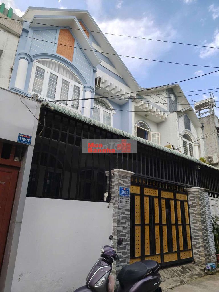 Nhà lầu đường xe hơi gần bệnh viện dĩ an giá 3 tỷ 950 triệu