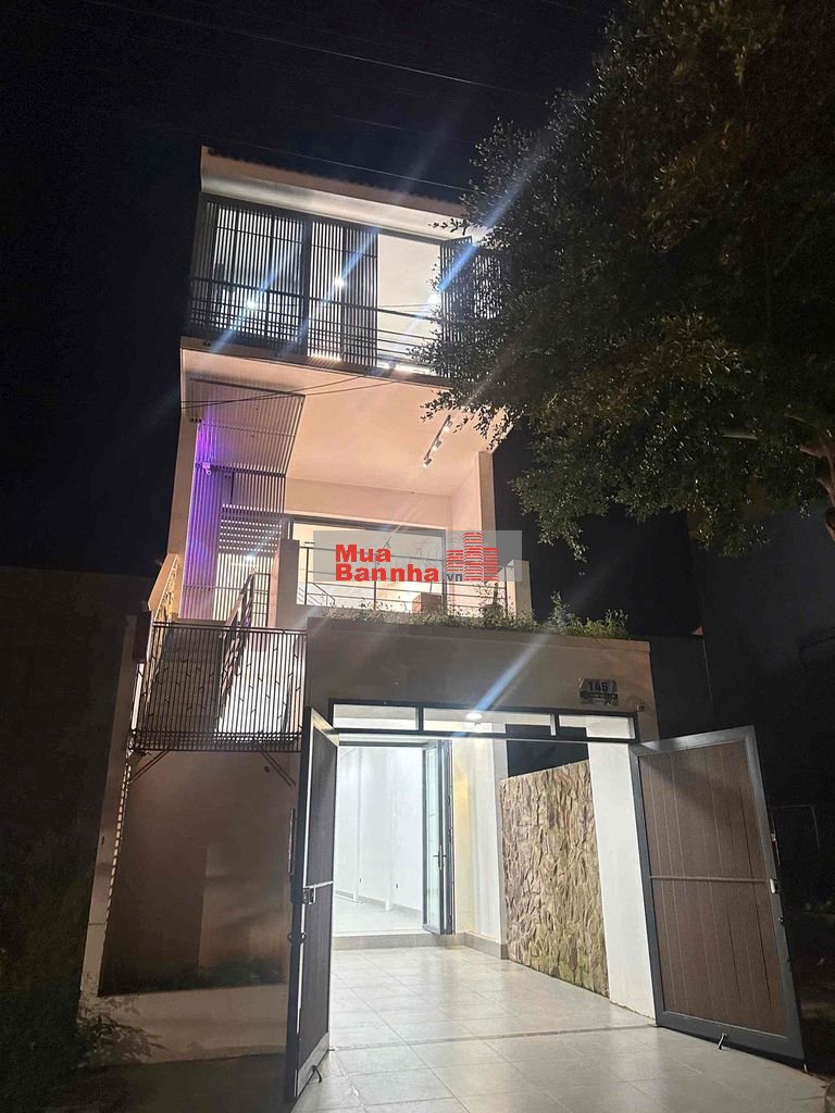 BÁN CĂN NHÀ TÂM HUYẾT- TẠI PHAN ĐĂNG LƯU -TÂN AN- ĐĂK LĂK