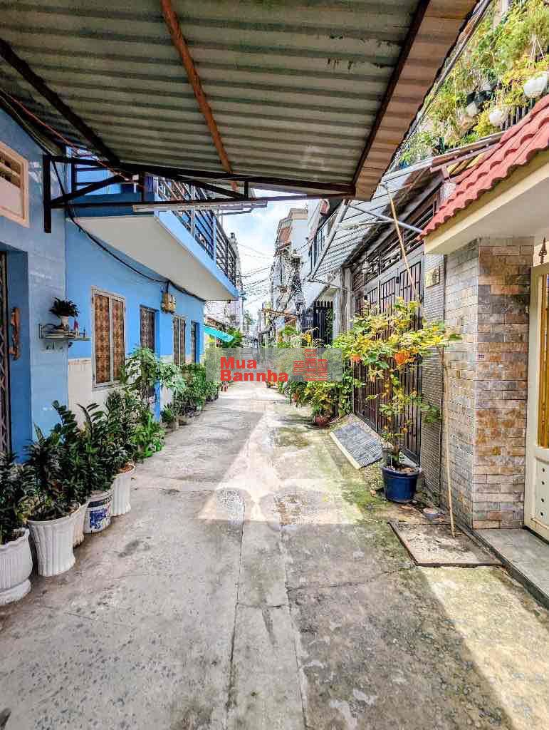 Bán gấp căn nhà HXH khu vip hẻm 793 giá cực tốt chỉ 80triệu/m2