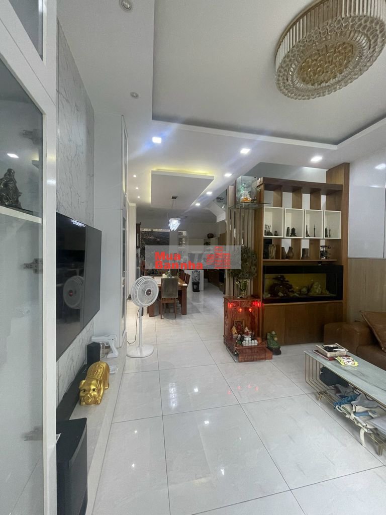 Cần tiền bán gấp căn nhà 83m2 đường số Tân Quy Q7,giá tốt cho đầu tư.