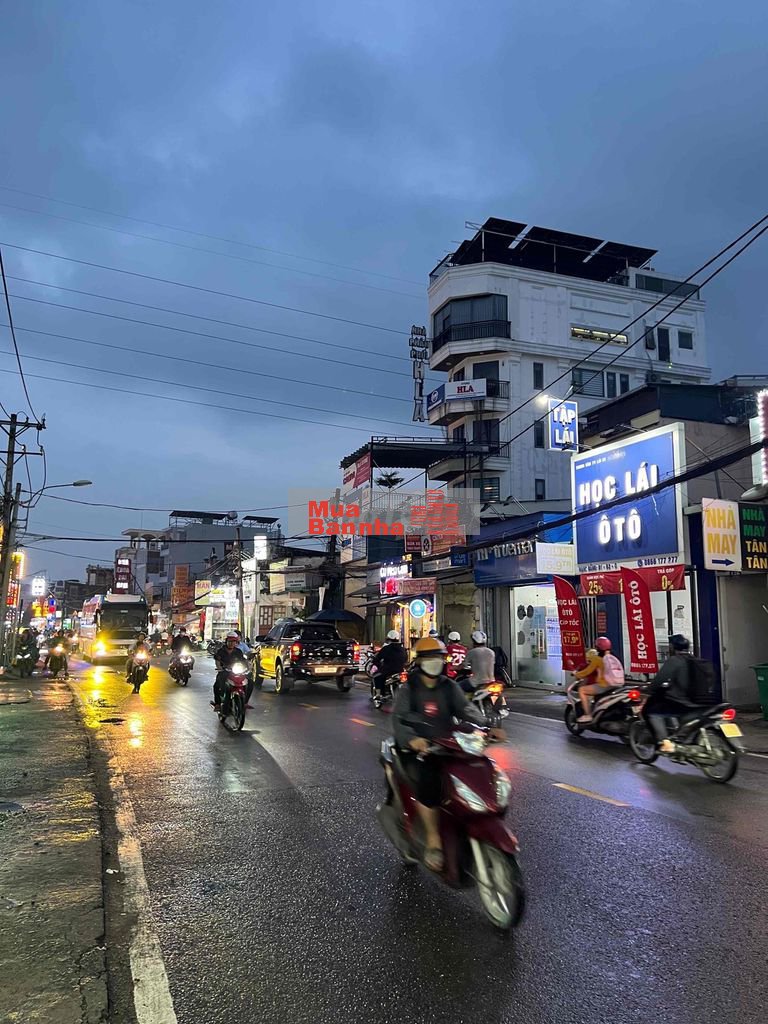 BÁN MẶT TIỀN ĐỖ XUÂN HỢP 285M đang thu nhận 60 triệu/tháng