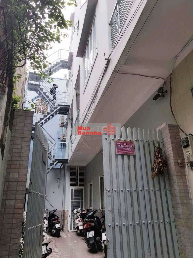 CHDV Q10 đường Cao Thắng - Hà Đô - 3/2. Hàng vip khu vực