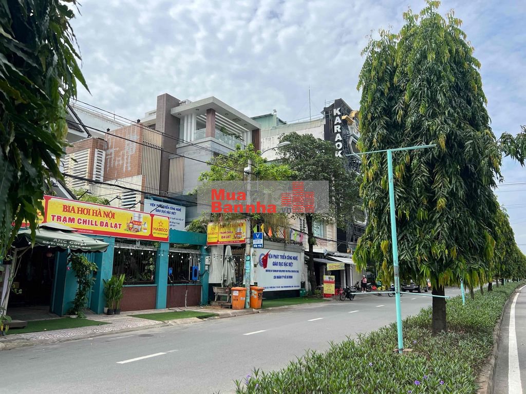 cần bán Trường mẫu giáo mặt tiền đại lộ 2 ngay chợ phước bình