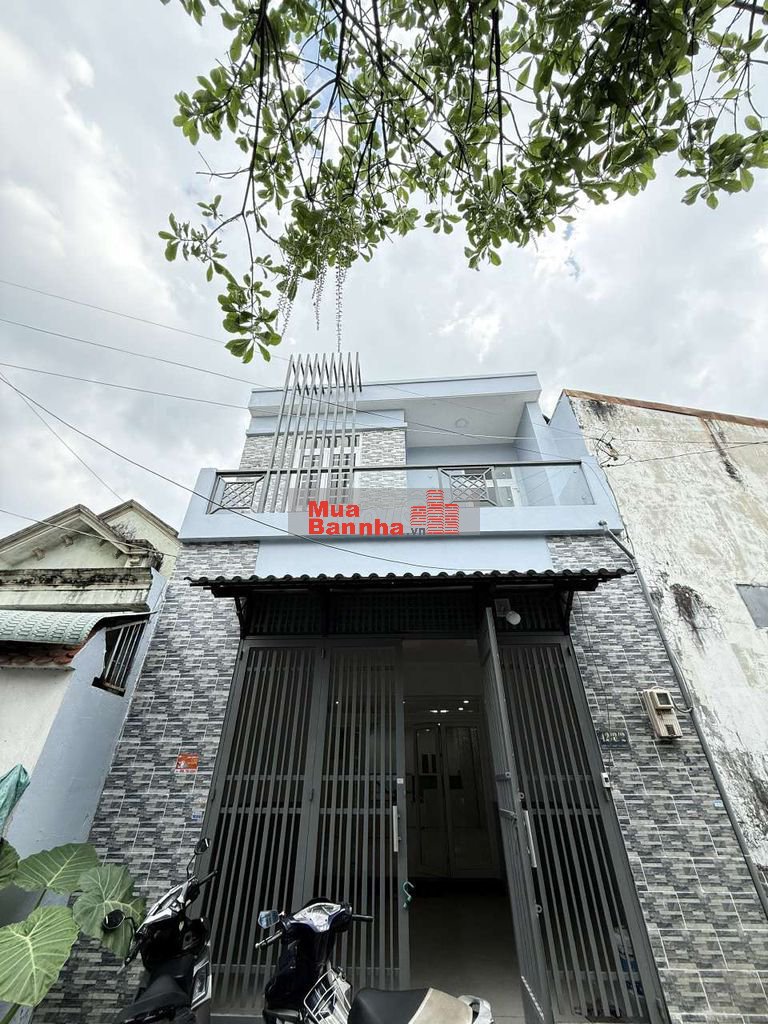 Nhà đẹp SHR 5,4m x 16m. Đúc 1 lầu 3PN hẻm 5m thông Trần Thị Hè