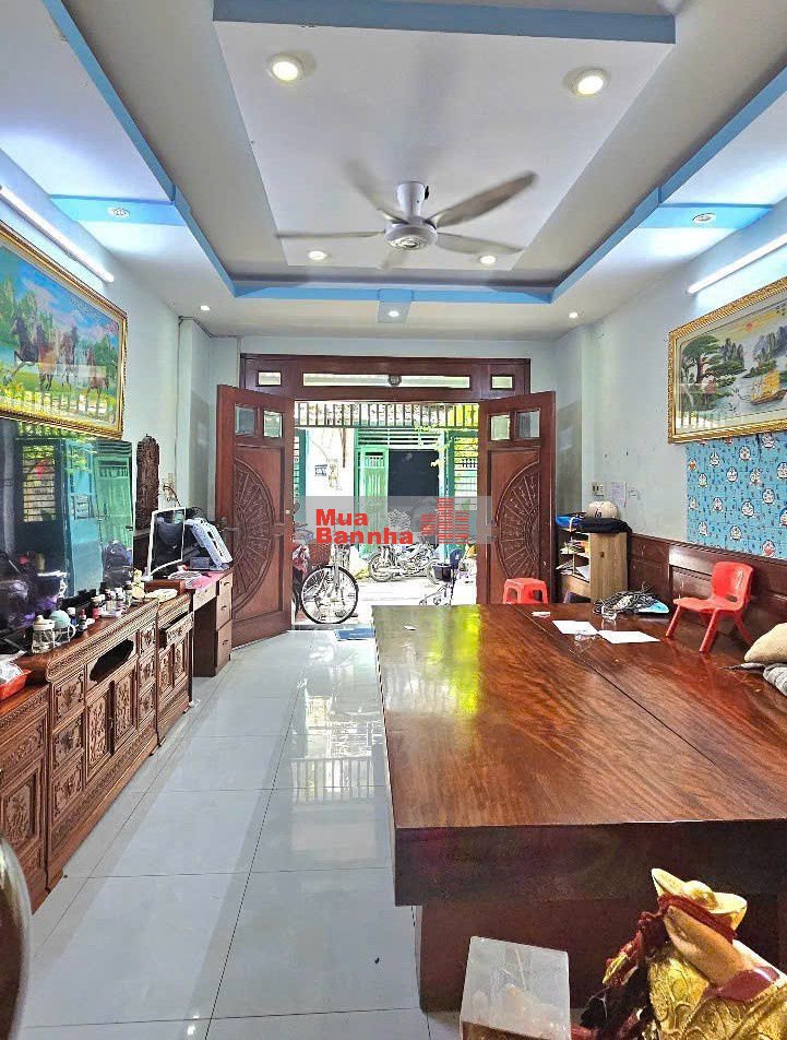 Nhà hẻm ô tô tránh, gần mặt tiền Tân Kỳ Tân Quý.