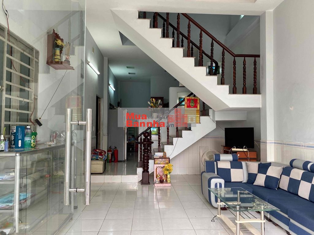 BÁN NHÀ + 6 PHÒNG TRỌ NGAY CHỢ ĐÊM MP1 GIÁ 3ty3xx