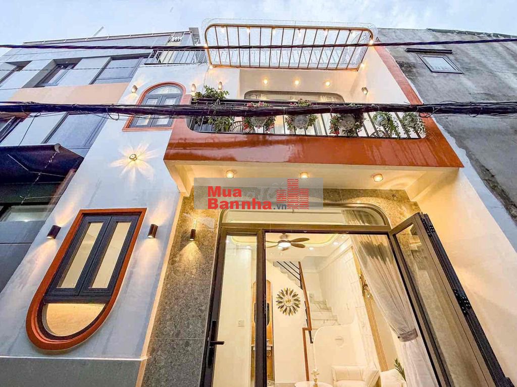 Bán nhà HXH, 3PN, 30m2 - Phan Văn Trị, P.11, Bình Thạnh