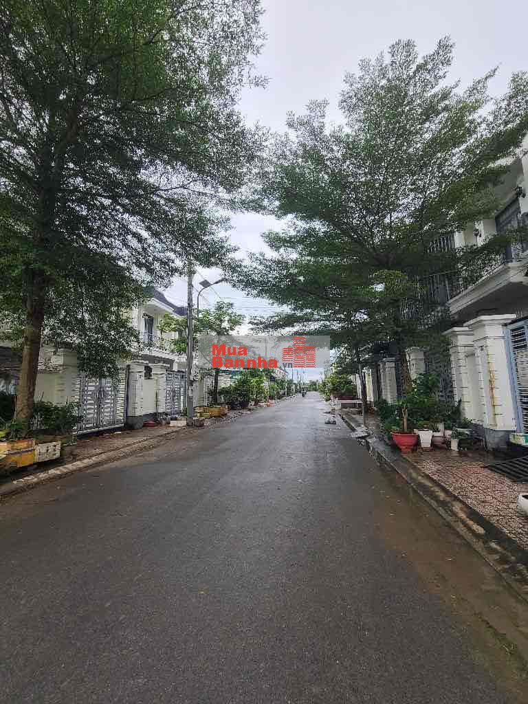 🆘NHÀ Long An KHU PHÂN LÔ ĐƯỜNG 12M_ 64m2 chỉ 1ty750. bớt lộc