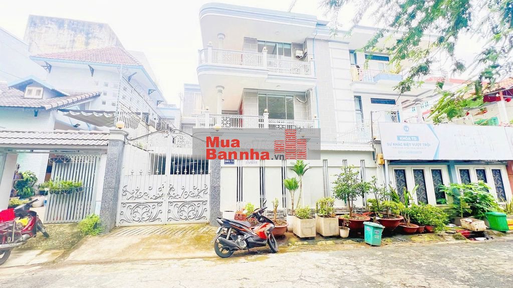 Biệt thự khu 16 căn Bình Thạnh, Ngang lớn, LG 12m, 200m tới TTTM lớn