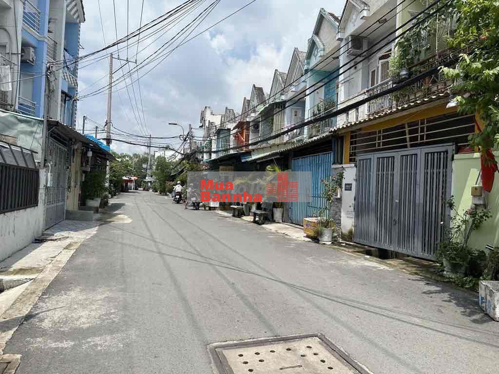 Bán nhà ngang hơn 5m , nhỉnh 5tỷ