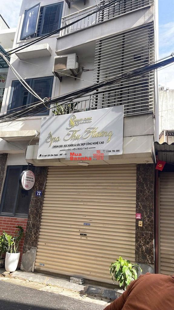 Cảnh báo cho nguời mua nhà 325/72 thanh lương có 6 ngôi mộ sau nhà