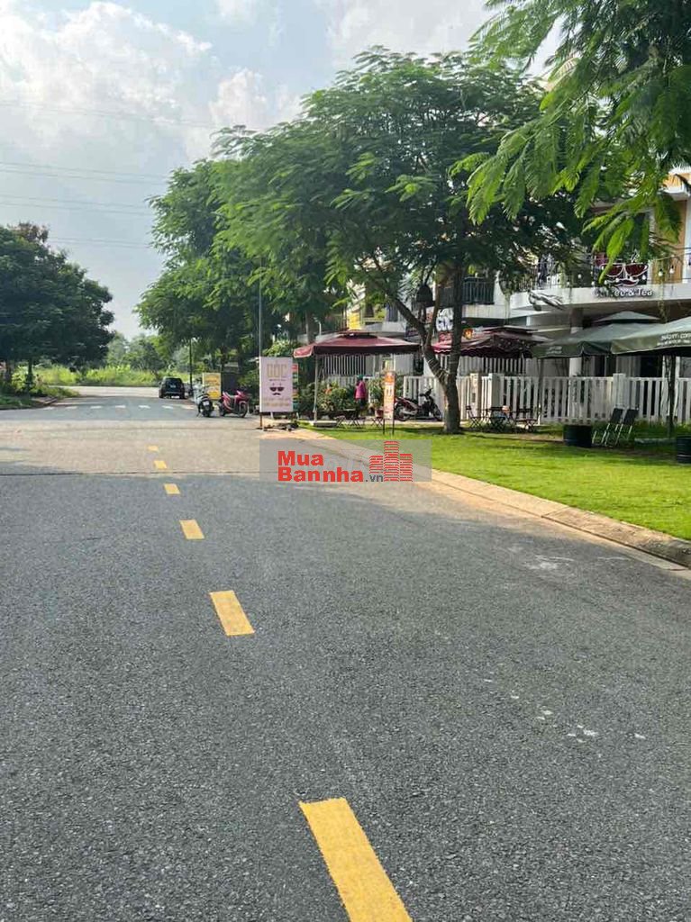 EM BÁN CĂN GÓC LOVERAPARK KHANG ĐIỀN BÌNH CHÁNH, 3 MẶT TIỀN