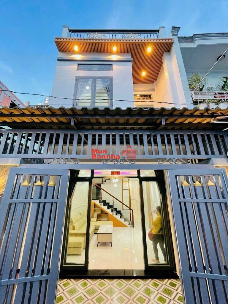 Bán nhanh nhà 57.6m² Lạc Long Quân, Q11. Xây 1 trệt 1 lầu, hẻm 5m, SHR
