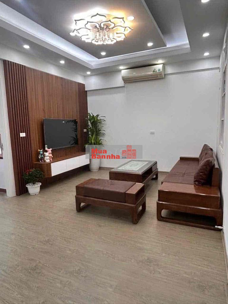 Bán nhà Bùi Xương Trạch - Thanh Xuân - Ngõ nông - Gần Ôtô - 35m2*4T