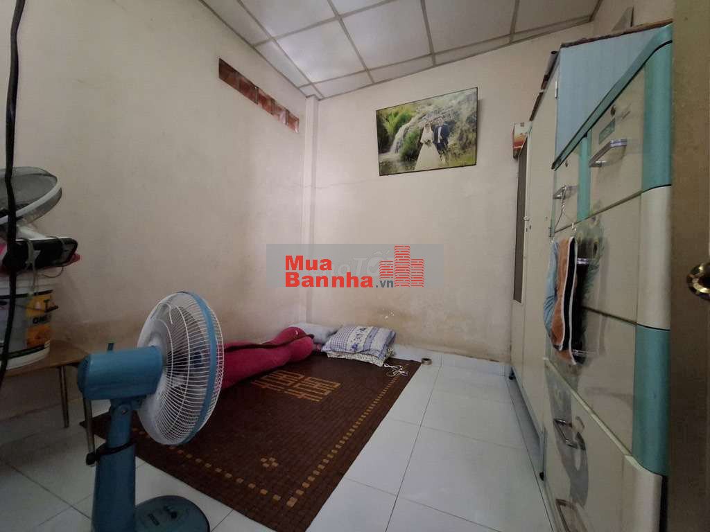 Chính chủ vừa gửi nhà 40m, 2pn gần bến xe an sương đông lân , bà điểm