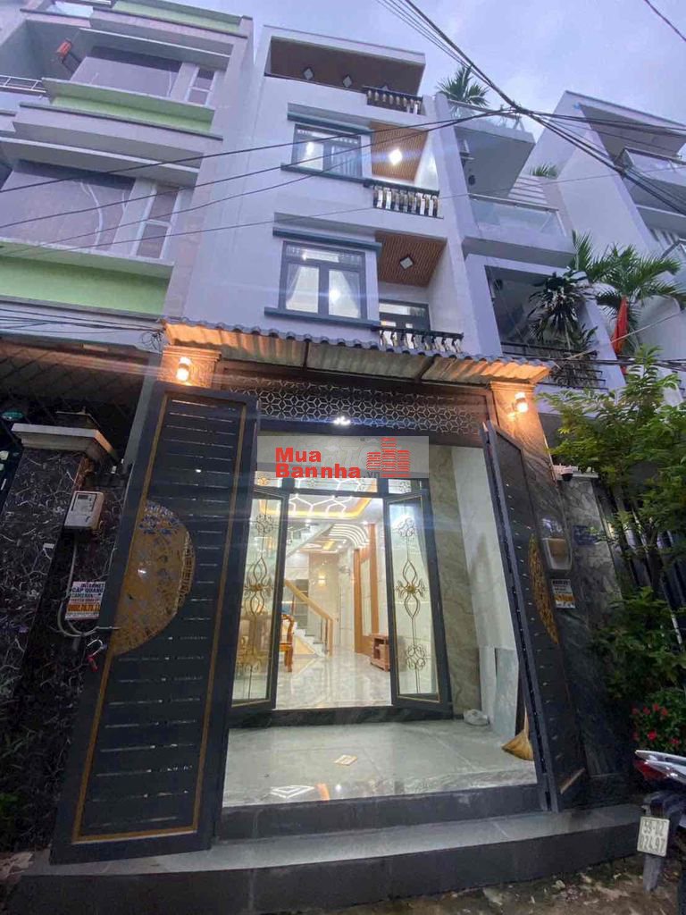 Nhà mới y hình gần chợ siêu thị