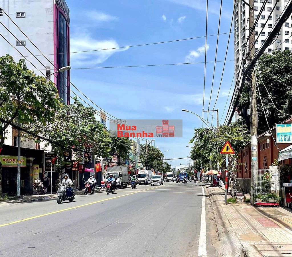 Bán Nhà 109.2m2, 5.39x21, Trệt lửng, Mặt tiền Đ. Đặng Văn Bi, Bình Thọ