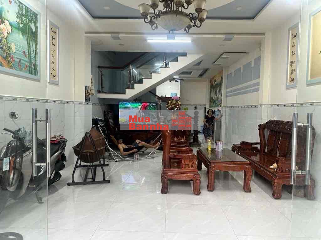 BÁN NHÀ P15 TÂN BÌNH 80 M2 3 PN CẠNH MẶT TIỀN 6 TỶ