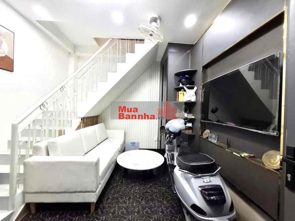 ✨🏠 BÁN NHÀ SÁT MẶT TIỀN TRẦN HƯNG ĐẠO, Q1 – 4 TẦNG – 3,4x4m – GIÁ 3,2